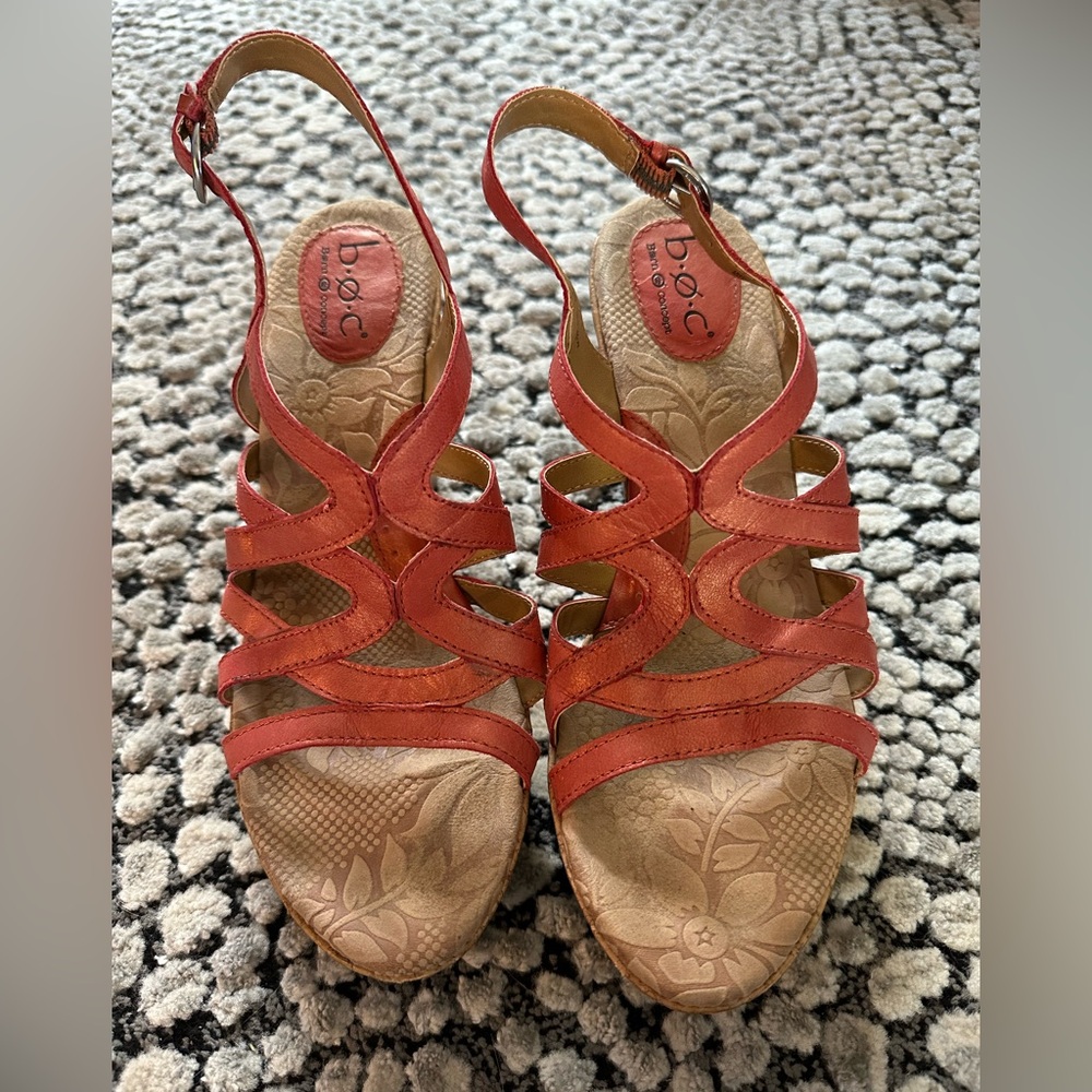 b.o.c. Women's Coral Wedge Sandals